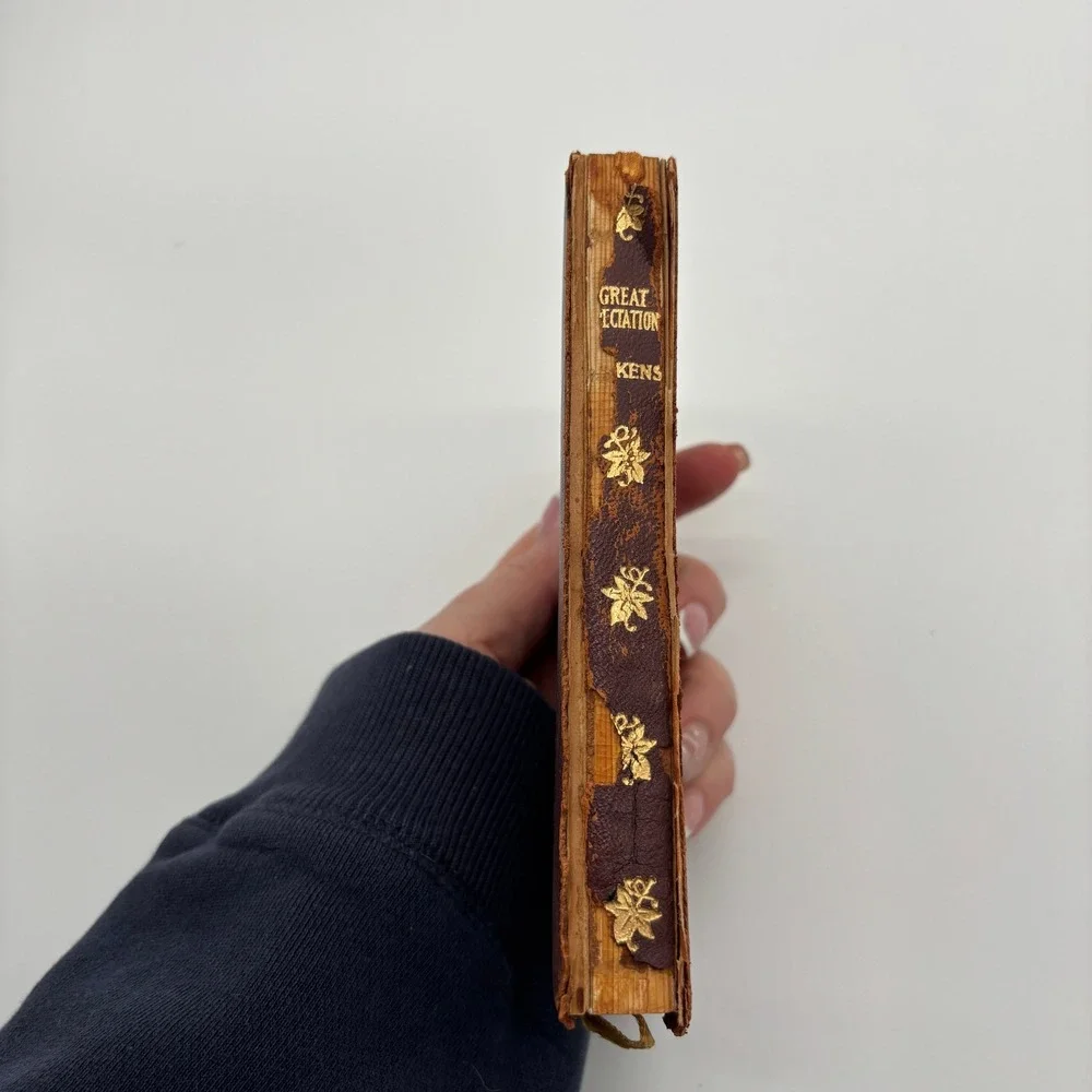 Great‎ Expectations Charles Dickens Thomas Nelson and Sons Vintage Pocket Book